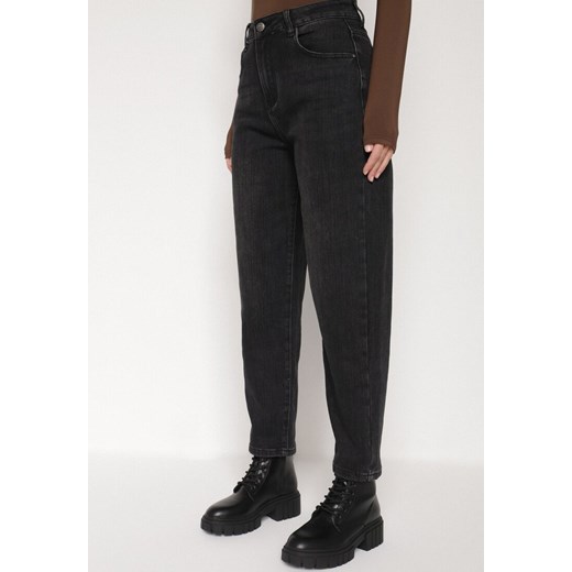 Czarne Jeansy Mom Fit z Wysokim Stanem z Domieszką Wiskozy Aclonna L born2be.pl
