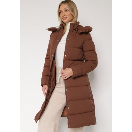 Brązowa Pikowana Kurtka z Odpinanym Kapturem Ozdobiona Suwakami Zairens L born2be.pl