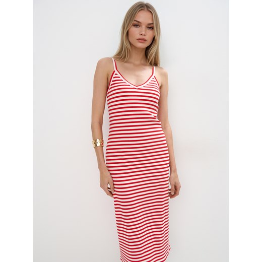 Mohito - Sukienka midi w czerwone paski - czerwony ze sklepu Mohito w kategorii Sukienki - zdjęcie 186719321