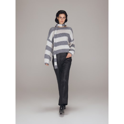 Reserved - Sweter z szalem - szary ze sklepu Reserved w kategorii Swetry damskie - zdjęcie 186739294