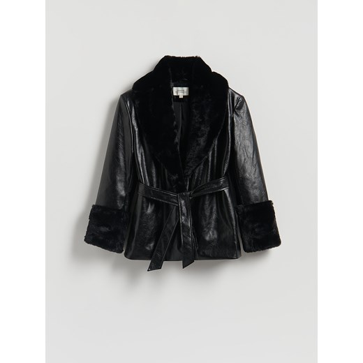Reserved - Kurtka z futrzanym kołnierzem - czarny ze sklepu Reserved w kategorii Kurtki damskie - zdjęcie 186742143