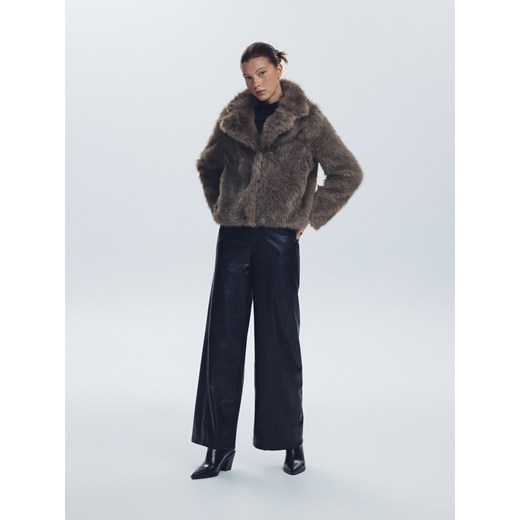 Reserved - Sztuczne futerko z kołnierzem - ciemnoszary ze sklepu Reserved w kategorii Futra damskie - zdjęcie 186742592