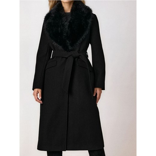 Sinsay - Długi płaszcz z futrzanym kołnierzem - czarny ze sklepu Sinsay w kategorii Płaszcze damskie - zdjęcie 186744102