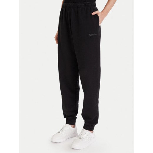 Calvin Klein Underwear Spodnie dresowe LV00QS7515 Czarny Regular Fit - id: 0000305359018 - marki Calvin Klein Underwear - 186746480 Calvin Klein Underwear Spodnie dresowe LV00QS7515 Czarny Regular Fit ze sklepu MODIVO w kategorii Spodnie damskie - zdjęcie 186746480