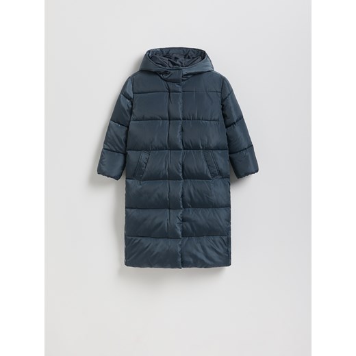 Reserved - Długi pikowany płaszcz z kapturem - jasny zielony ze sklepu Reserved w kategorii Płaszcze dziewczęce - zdjęcie 186748363
