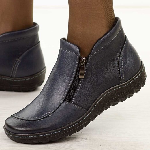 Granatowe skórzane Polskie botki damskie zimowe Deoni D467 ze sklepu suzana.pl w kategorii Botki - zdjęcie 186753252