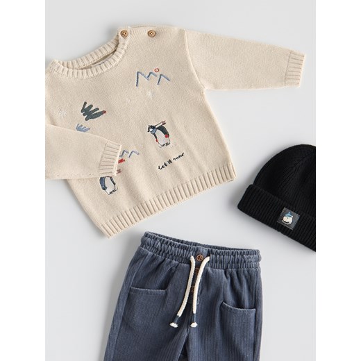 Reserved - Sweter z haftem - beżowy ze sklepu Reserved w kategorii Bluzy i swetry - zdjęcie 186753442