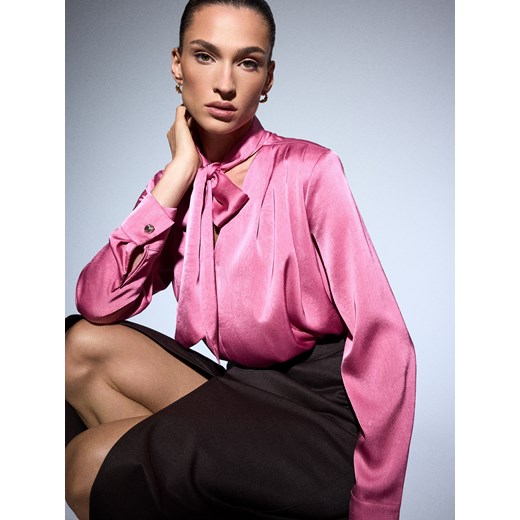 Mohito - Koszula z wiązaniem przy szyi - różowy ze sklepu Mohito w kategorii Koszule damskie - zdjęcie 186753934