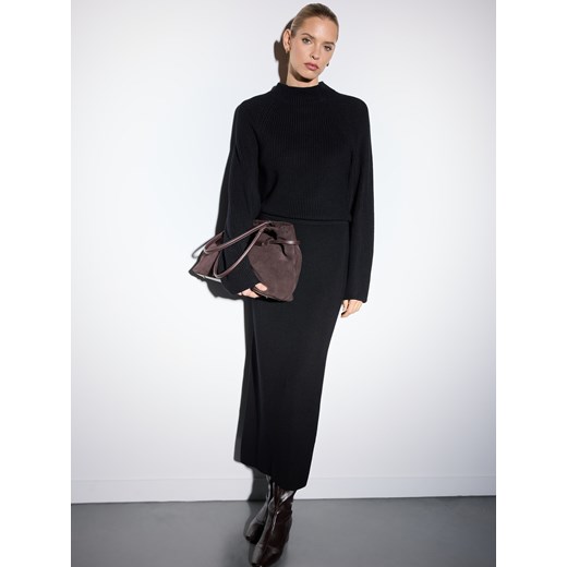 Mohito - Swetrowa czarna spódnica midi - czarny ze sklepu Mohito w kategorii Spódnice - zdjęcie 186758703