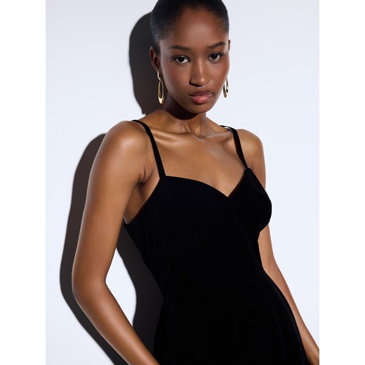 Mohito - Welurowa sukienka midi - czarny Mohito 42 Mohito