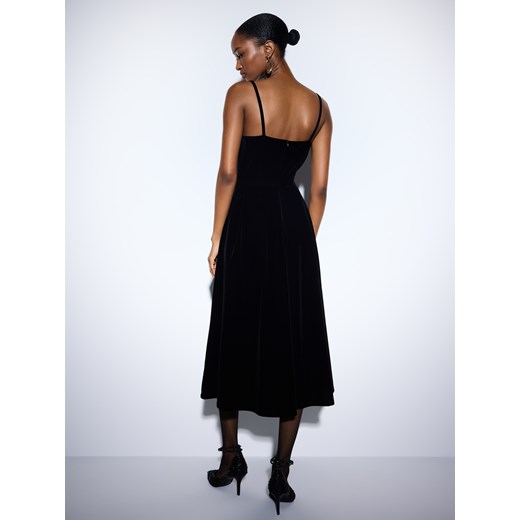 Mohito - Welurowa sukienka midi - czarny Mohito 42 Mohito