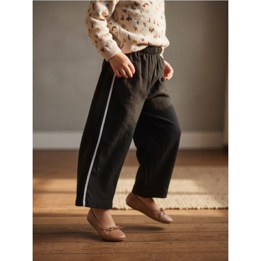 Sinsay - Spodnie z lampasem - czarny ze sklepu Sinsay w kategorii Spodnie dziewczęce - zdjęcie 186762111