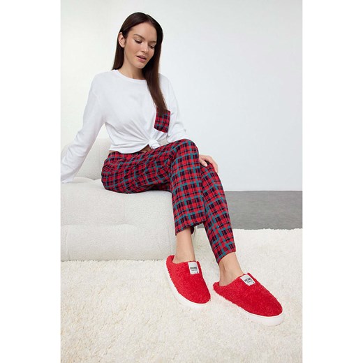 trendyol Kapcie w kolorze czerwonym Trendyol 39 Limango Polska okazyjna cena