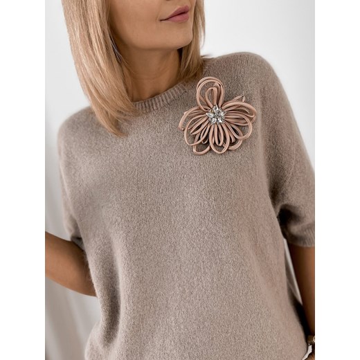 sweter norine ciemnobeżowy one size ONE SIZE UBRA