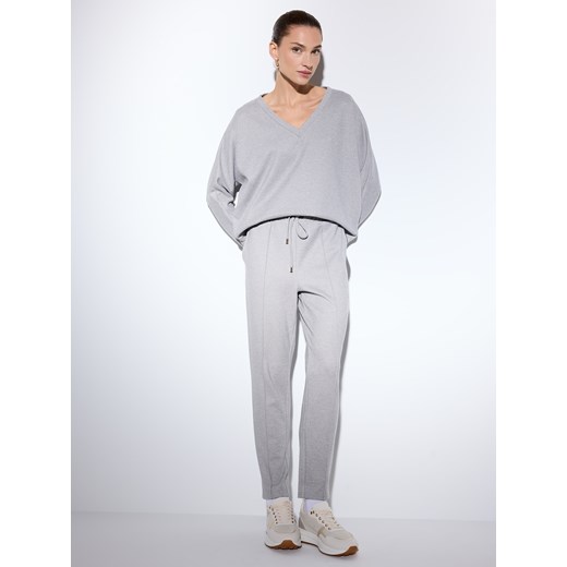 Mohito - Szare spodnie dresowe - szary ze sklepu Mohito w kategorii Spodnie damskie - zdjęcie 186772484
