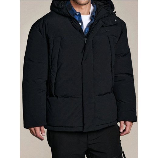 Sinsay - Pikowana kurtka puffer z kapturem - czarny ze sklepu Sinsay w kategorii Kurtki męskie - zdjęcie 186773740