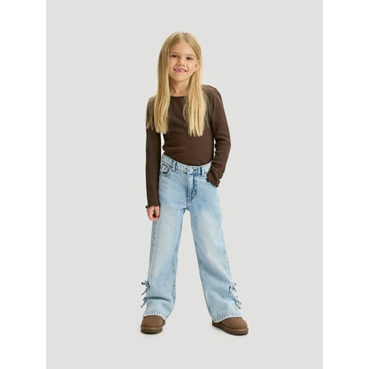 Reserved - Jeansy straight z kokardkami - niebieski ze sklepu Reserved w kategorii Spodnie dziewczęce - zdjęcie 186779841