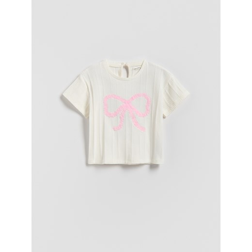 Reserved - Bawełniany t-shirt z aplikacją - złamana biel ze sklepu Reserved w kategorii Bluzki dziewczęce - zdjęcie 186783373