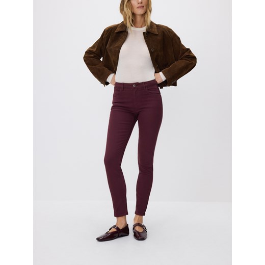 Reserved - Jeansy slim mid rise - brązowy ze sklepu Reserved w kategorii Jeansy damskie - zdjęcie 186783663
