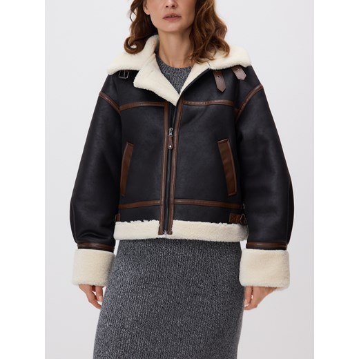 Reserved - Kurtka z imitacją kożucha - czarny ze sklepu Reserved w kategorii Kurtki damskie - zdjęcie 186803301