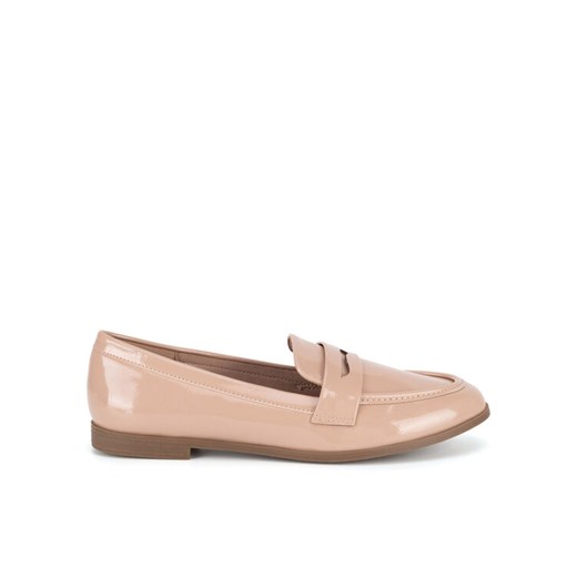 Mokasyny Clara Barson WS270205-14 Beżowy ze sklepu eobuwie.pl w kategorii Lordsy damskie - zdjęcie 186810024