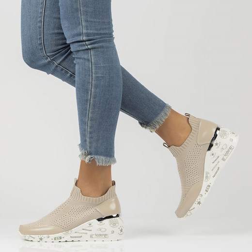 Beżowe sneakersy damskie na koturnie Filippo Dp3551/22 ze sklepu suzana.pl w kategorii Półbuty damskie - zdjęcie 186815340