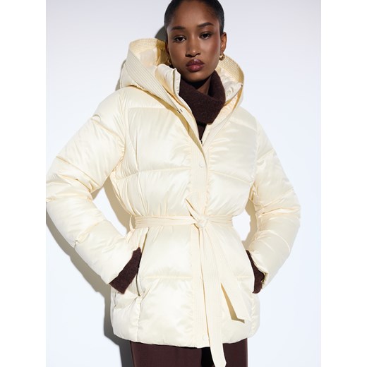 Mohito - Pikowana kurtka - beżowy ze sklepu Mohito w kategorii Kurtki damskie - zdjęcie 186818484