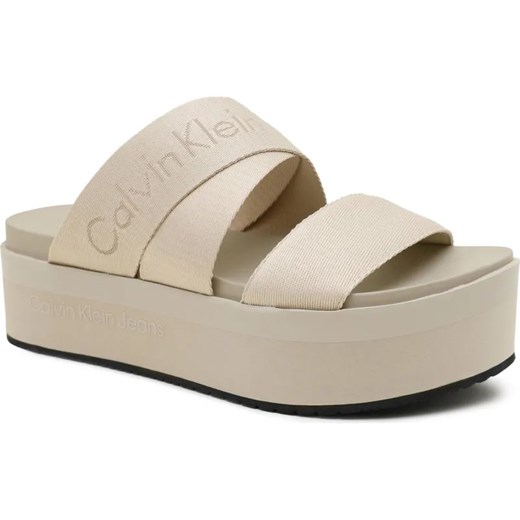 Calvin Klein Jeans Klapki ze sklepu Gomez Fashion Store w kategorii Klapki damskie - zdjęcie 186826071