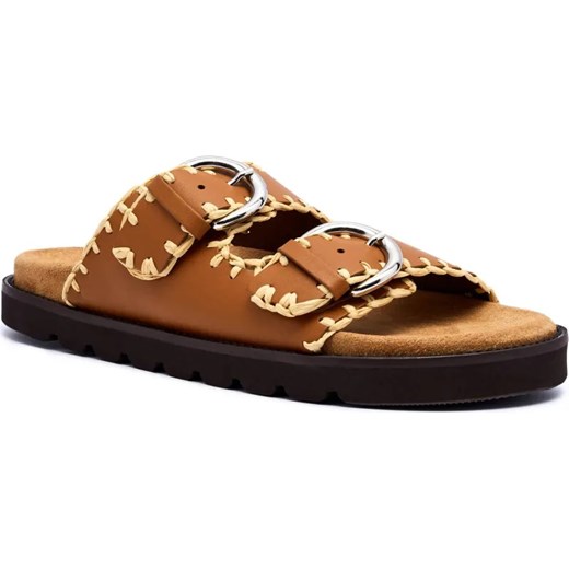 Weekend MaxMara Skórzane klapki ABATE ze sklepu Gomez Fashion Store w kategorii Klapki damskie - zdjęcie 186826181