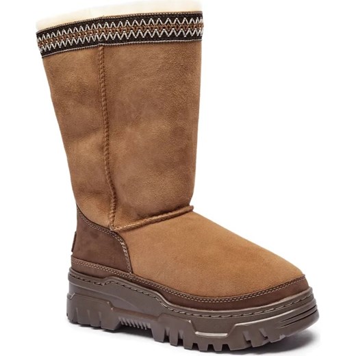 UGG Śniegowce TRAILGAZER | shearling | zamsz ze sklepu Gomez Fashion Store w kategorii Śniegowce damskie - zdjęcie 186826200
