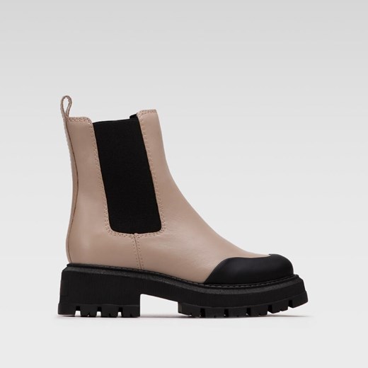 Botki Lasocki RST-BONN-02 ze sklepu ccc.eu w kategorii Botki - zdjęcie 187188584