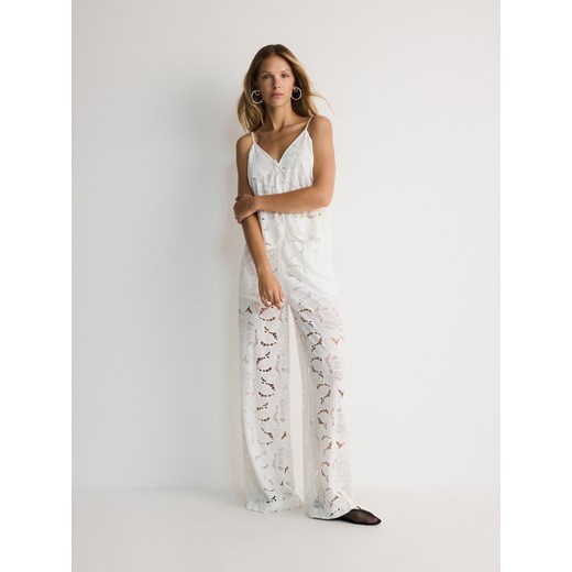 Reserved - Koronkowe spodnie - złamana biel Reserved L Reserved promocyjna cena
