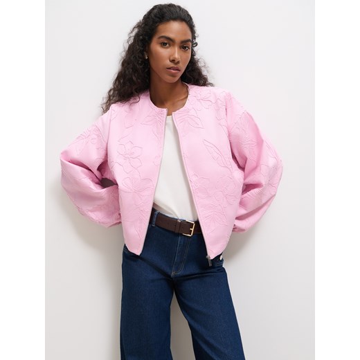 Mohito - Bawełniana różowa kurtka z haftem - różowy ze sklepu Mohito w kategorii Kurtki damskie - zdjęcie 187191192