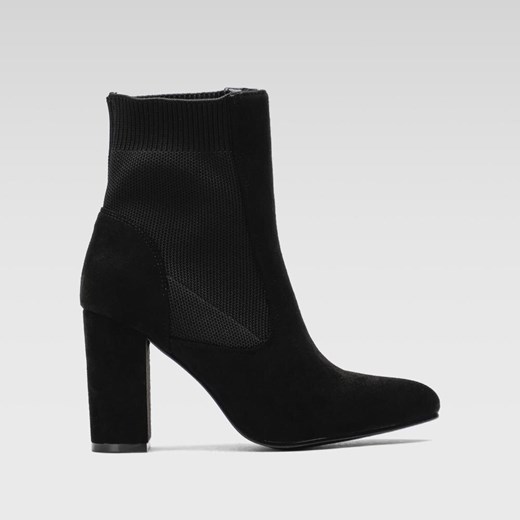 Botki DeeZee WYL2299-10 ze sklepu ccc.eu w kategorii Botki - zdjęcie 187191320