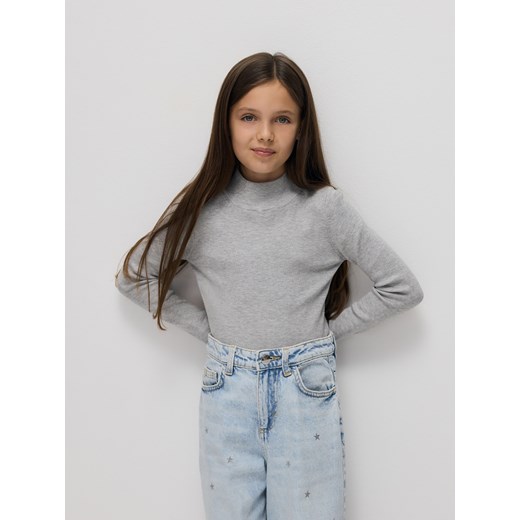 Reserved - Gładki sweter z wiskozy - jasnoszary ze sklepu Reserved w kategorii Bluzki dziewczęce - zdjęcie 187191741