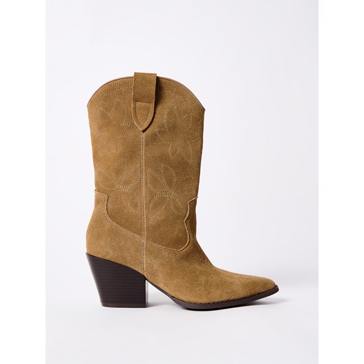 Mohito - Skórzane botki kowbojki - beżowy ze sklepu Mohito w kategorii Botki - zdjęcie 187202584