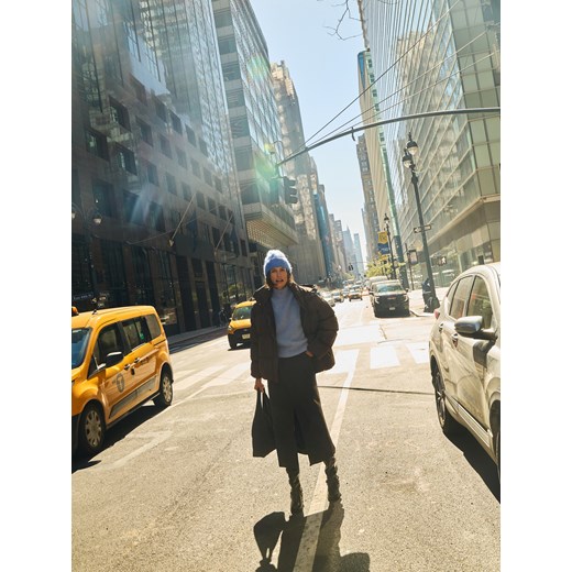 Reserved - Spódnica midi z imitacji zamszu - ciemnobrązowy ze sklepu Reserved w kategorii Spódnice - zdjęcie 187202691