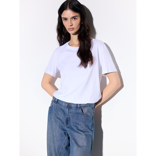 Mohito - Bawełniany t-shirt - biały ze sklepu Mohito w kategorii Bluzki damskie - zdjęcie 187207170