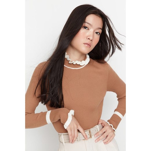 trendyol Sweter w kolorze jasnobrązowo-kremowym ze sklepu Limango Polska w kategorii Swetry damskie - zdjęcie 187212772