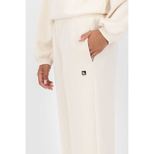 alife and kickin Spodnie dresowe "FrenjaAK" w kolorze kremowym Alife And Kickin S okazja Limango Polska