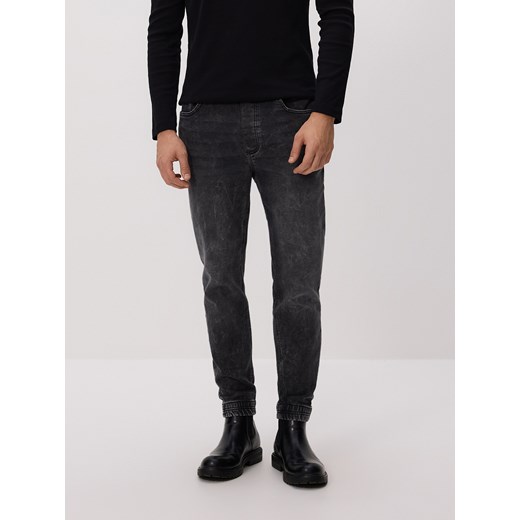 Reserved - Jeansy jogger fit - szary ze sklepu Reserved w kategorii Spodnie męskie - zdjęcie 187217250