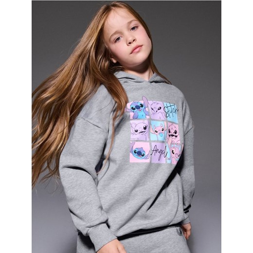 Sinsay - Bluza hoodie z nadrukiem Lilo & Stitch - szary - id: 303GG-09M - marki Sinsay - 187218244 Sinsay - Bluza hoodie z nadrukiem Lilo & Stitch - szary ze sklepu Sinsay w kategorii Bluzy dziewczęce - zdjęcie 187218244