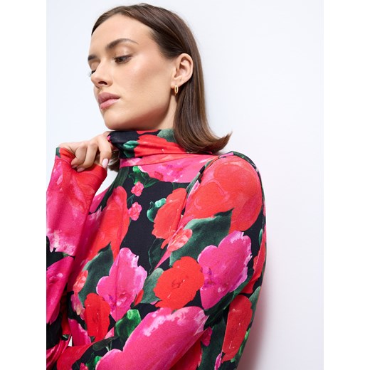 Mohito - Bluzka w kwiaty - mocny różowy ze sklepu Mohito w kategorii Bluzki damskie - zdjęcie 187218972