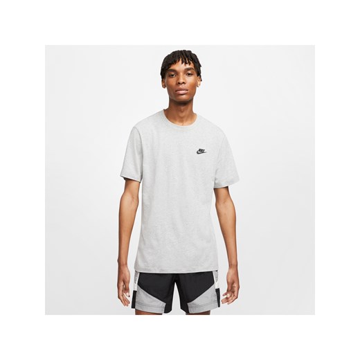 T-shirt męski Nike Club - Szary ze sklepu Nike poland w kategorii T-shirty męskie - zdjęcie 187219933