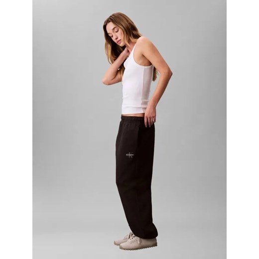 Calvin Klein Jeans Spodnie dresowe | Regular Fit ze sklepu Gomez Fashion Store w kategorii Spodnie damskie - zdjęcie 187221370