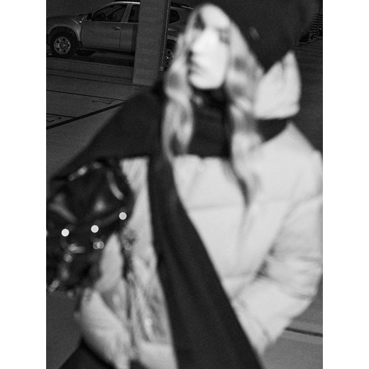 Mohito - Czapka beanie - czarny ze sklepu Mohito w kategorii Czapki zimowe damskie - zdjęcie 187240291