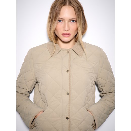 Mohito - Oliwkowa kurtka z kołnierzem - neonowy ze sklepu Mohito w kategorii Kurtki damskie - zdjęcie 187242051