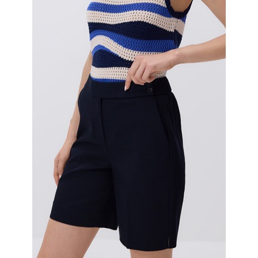 Reserved - Szorty z kantem - granatowy ze sklepu Reserved w kategorii Szorty - zdjęcie 187242382
