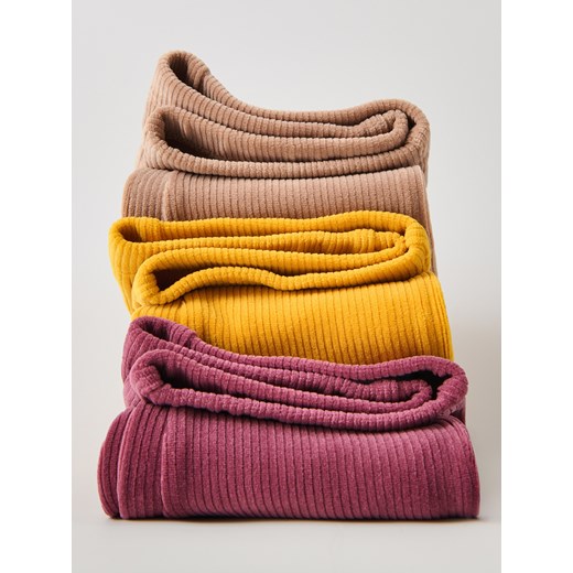 Reserved - Dzianinowe spodnie z haftem - mahoniowy ze sklepu Reserved w kategorii Spodnie dziewczęce - zdjęcie 187242552