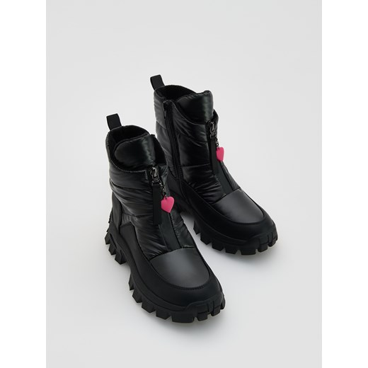 Reserved - Ocieplane śniegowce - czarny ze sklepu Reserved w kategorii Buty zimowe dziecięce - zdjęcie 187242561